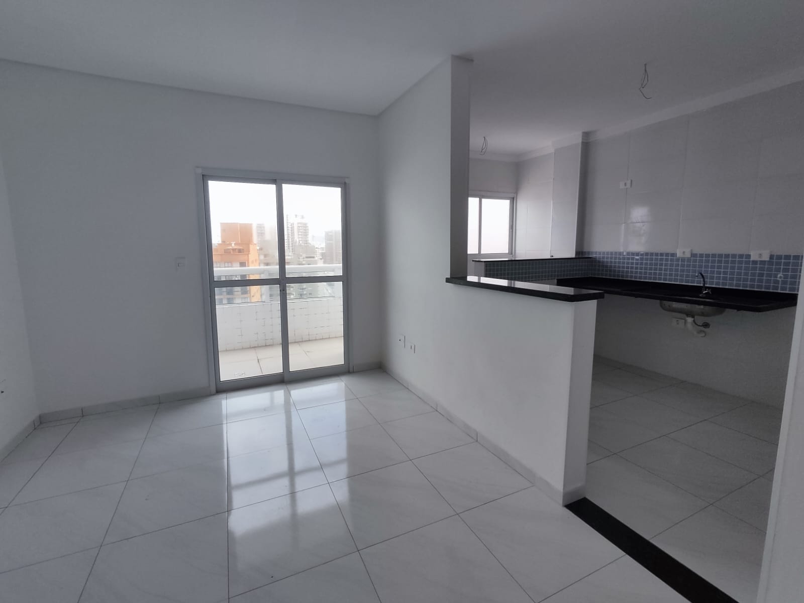 Imagem Apartamento com 3 Quartos à Venda ou Temporada, 94 m²em Aviação - Praia Grande Imagem Apartamento com 3 Quartos à Venda ou Temporada, 94 m²em Aviação - Praia Grande