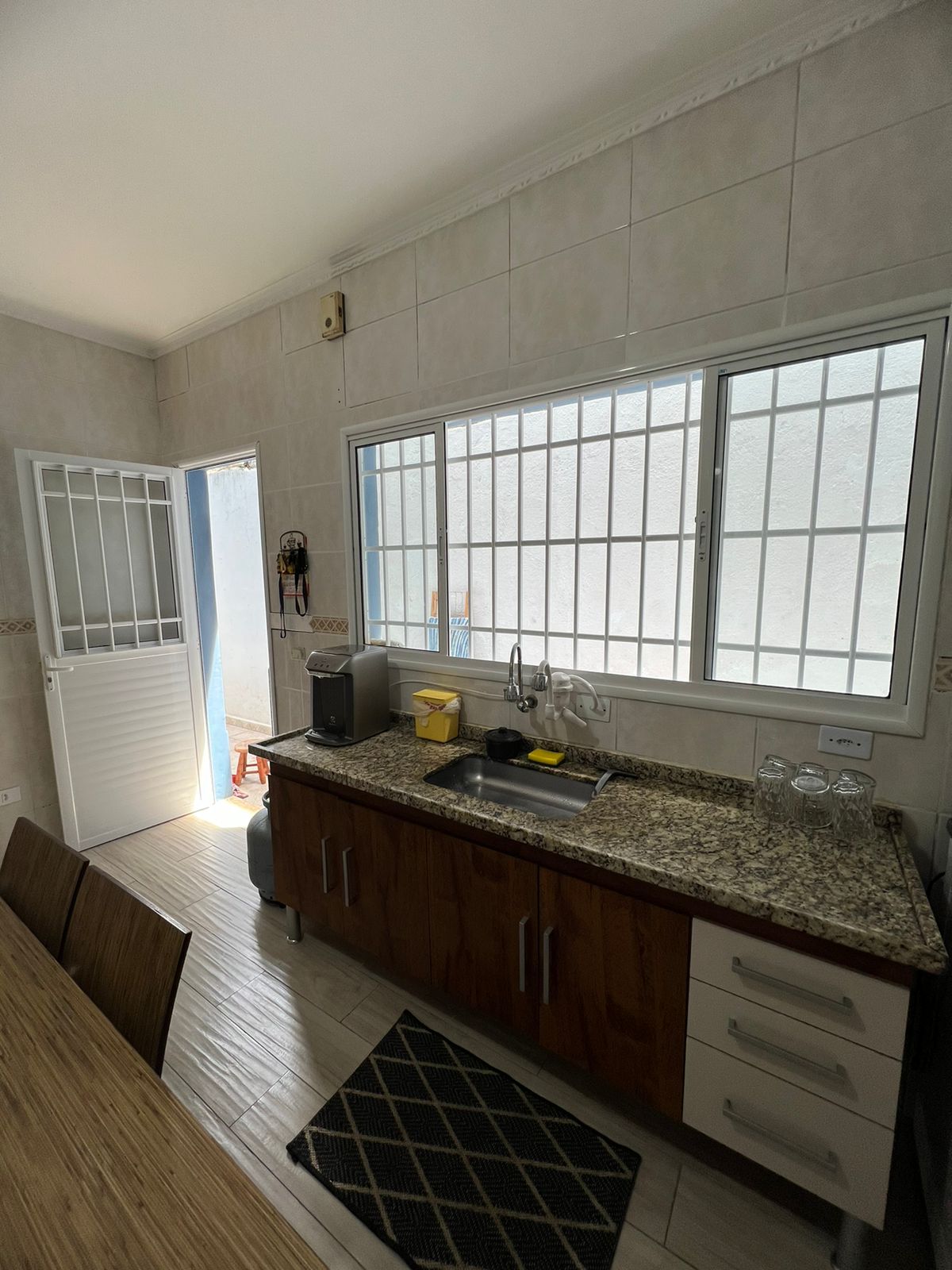 Imagem Casa com 3 Quartos para Alugar, 200 m² em Jardim Alzira - São Paulo
