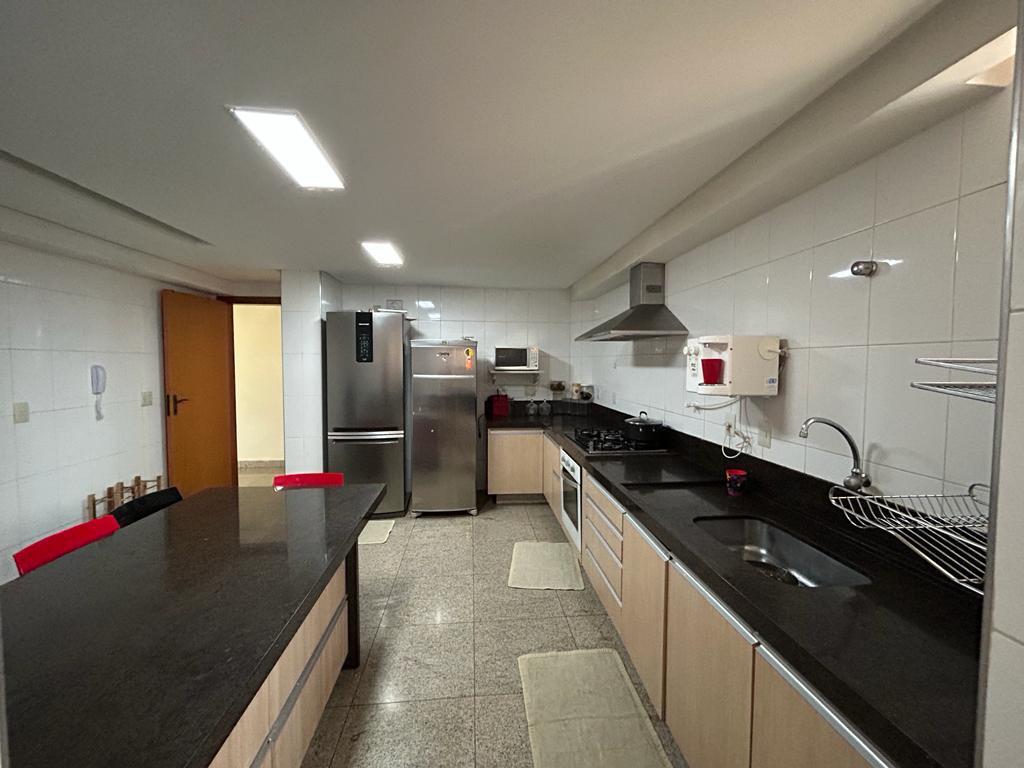 Apartamento com 4 Quartos à Venda, 216 m²em Setor Bueno - Goiânia