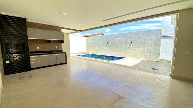 Imagem Casa de Condomínio com 4 Quartos à Venda,  em Setor Habitacional Vicente Pires - Brasília