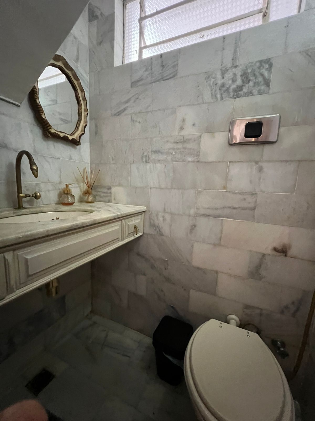 Imagem Casa com 2 Quartos à Venda, 360 m²em Marco - Belém Imagem Casa com 2 Quartos à Venda, 360 m²em Marco - Belém