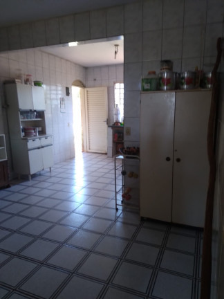 Imagem Chácara com 3 Quartos à Venda, 5.000 m²em Chácara Lourdes Meireles - Valparaíso de Goiás