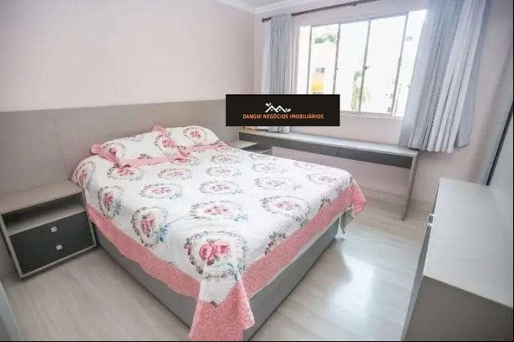 Imagem Apartamento com 3 Quartos à Venda, 77 m²em Água Verde - Curitiba Imagem Apartamento com 3 Quartos à Venda, 77 m²em Água Verde - Curitiba