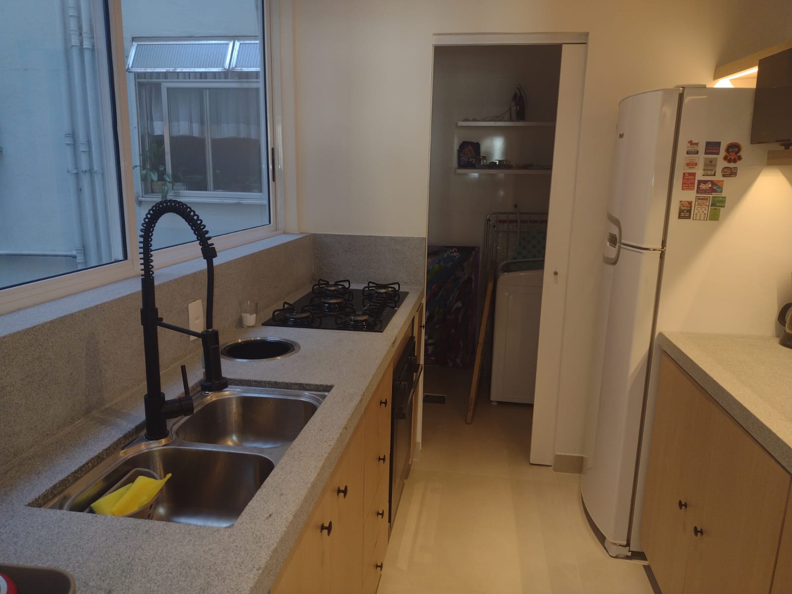 Imagem Apartamento com 3 Quartos à Venda, 98 m²em Copacabana - Rio de Janeiro Imagem Apartamento com 3 Quartos à Venda, 98 m²em Copacabana - Rio de Janeiro