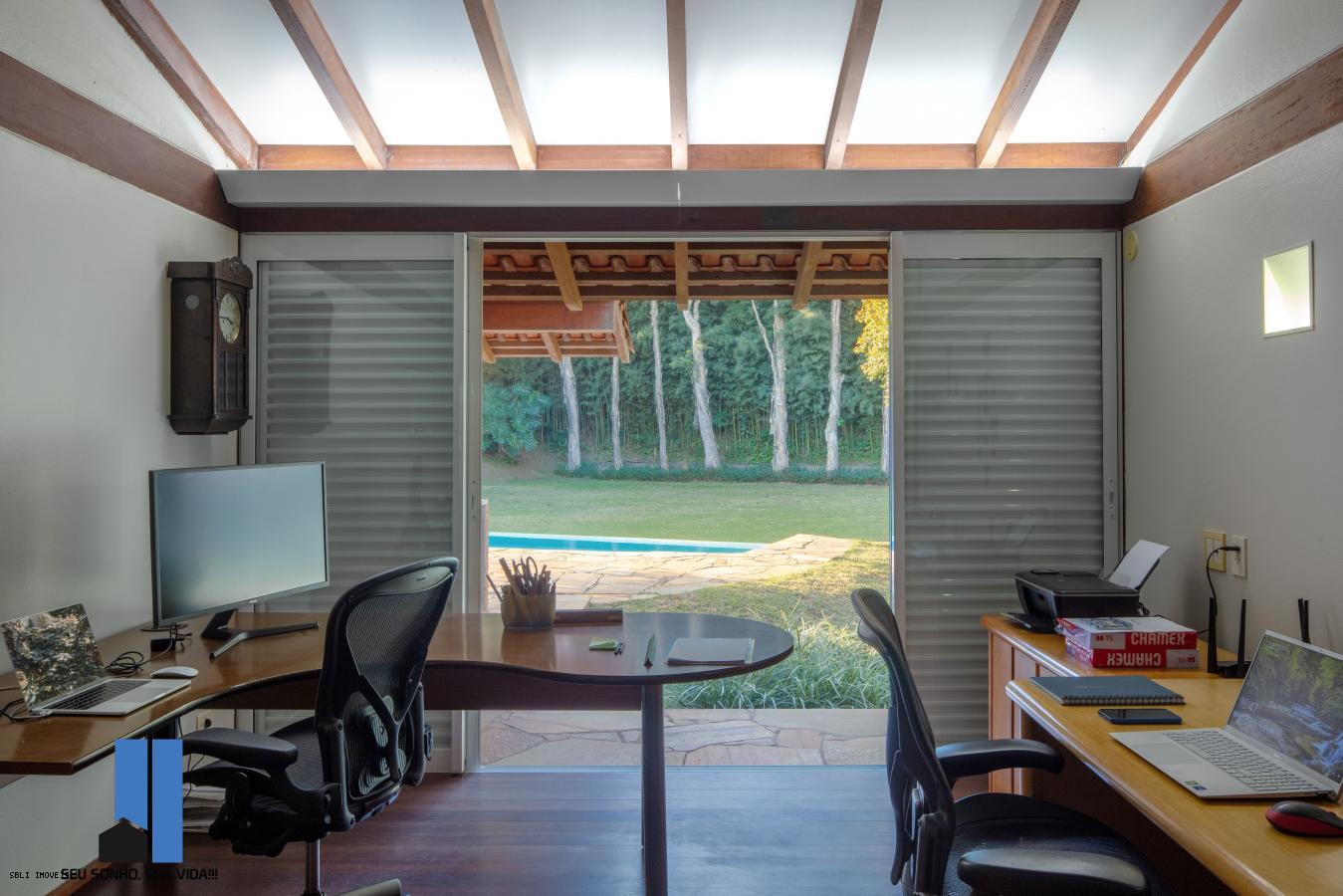 Imagem Casa de Condomínio com 3 Quartos à Venda, 273 m²em Recanto Impla - Carapicuíba