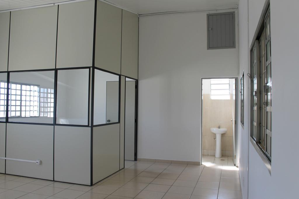 Imagem Galpão para Alugar, 600 m²em Residencial Estoril - Taubaté Imagem Galpão para Alugar, 600 m²em Residencial Estoril - Taubaté
