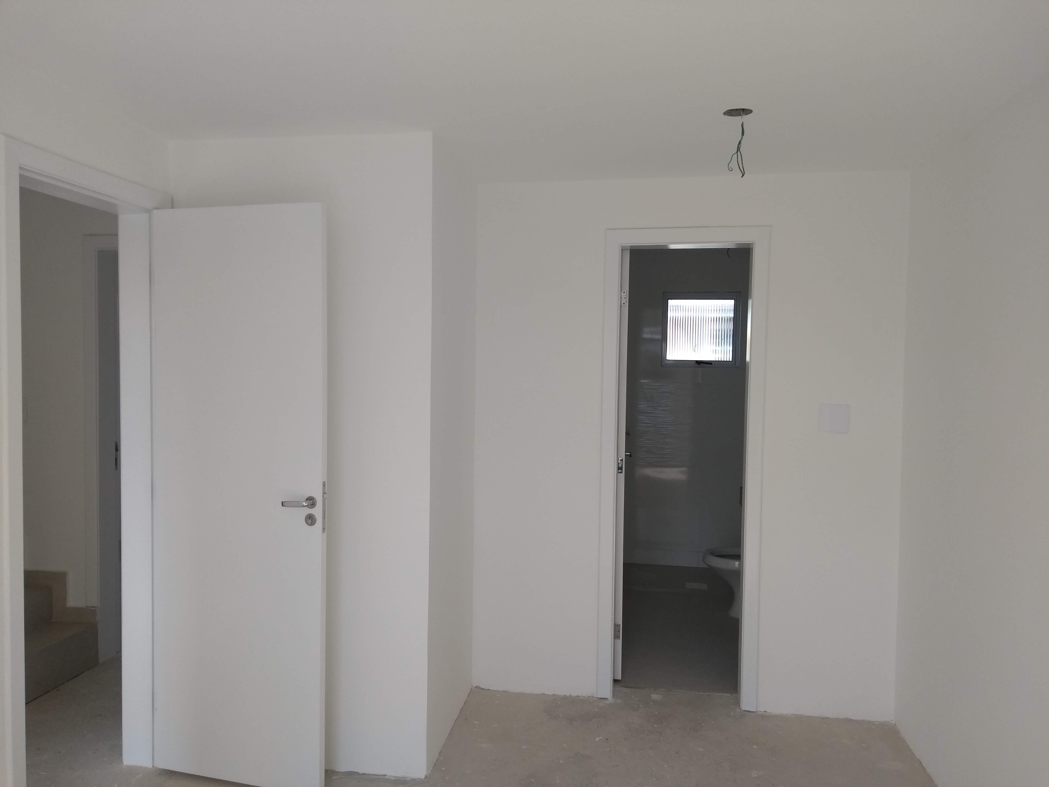 Imagem Casa com 3 Quartos à Venda, 123 m² em Boqueirão - Curitiba Imagem Casa com 3 Quartos à Venda, 123 m² em Boqueirão - Curitiba