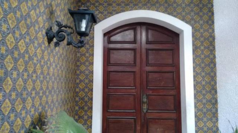 Imagem Casa com 4 Quartos à Venda, 607 m²em Marco - Belém Imagem Casa com 4 Quartos à Venda, 607 m²em Marco - Belém