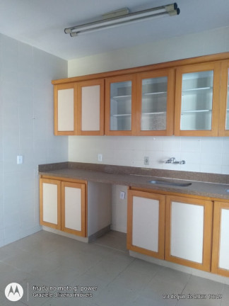 Imagem Casa de Condomínio com 5 Quartos à Venda,  em Alto - Teresópolis