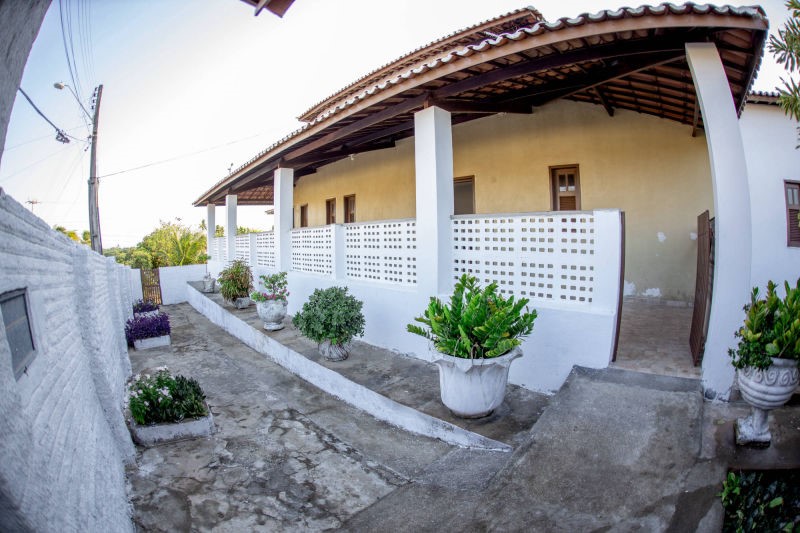 Imagem Casa com 6 Quartos à Venda, 412 m² em Pacheco - Caucaia Imagem Casa com 6 Quartos à Venda, 412 m² em Pacheco - Caucaia