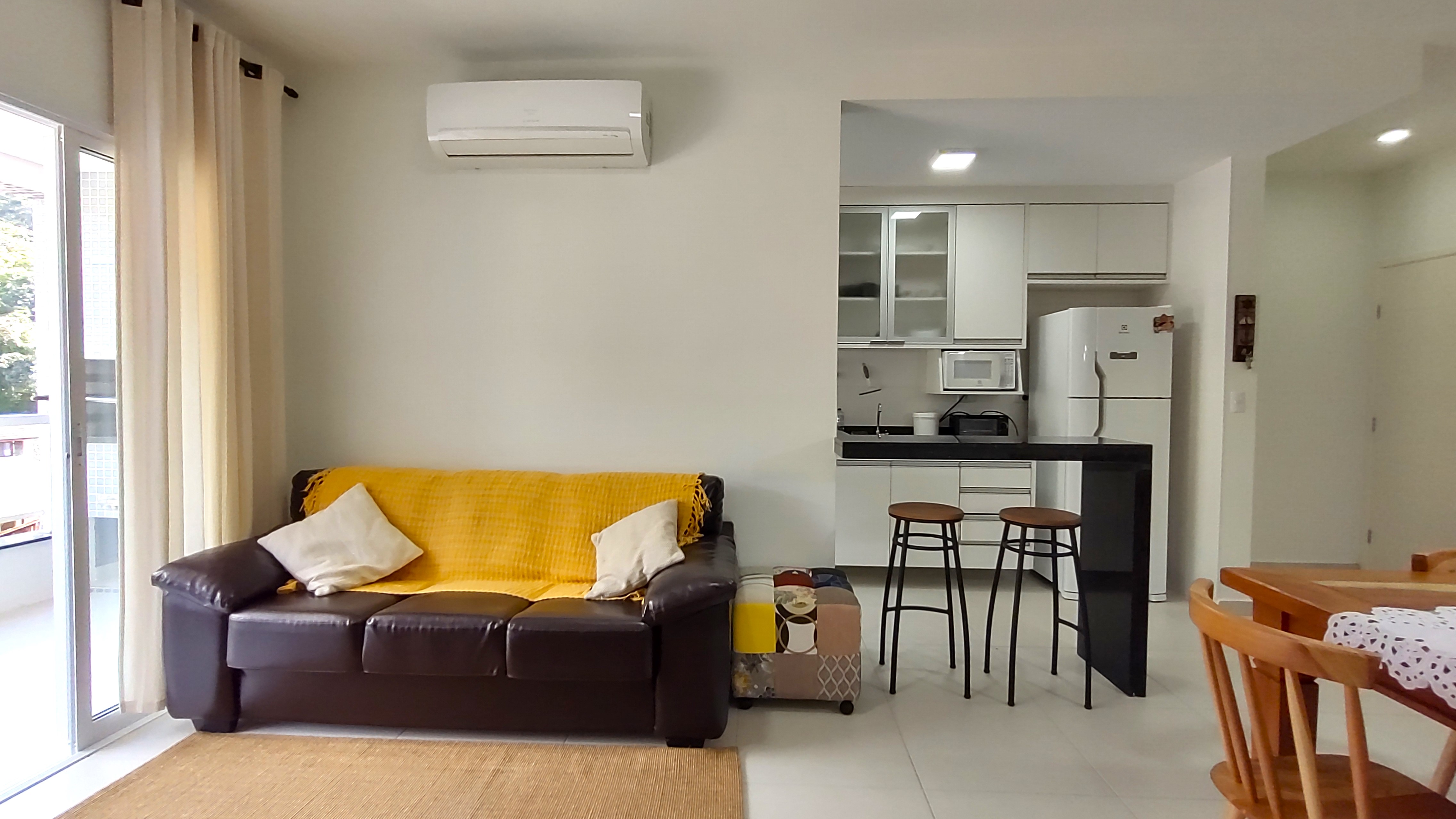 Imagem Apartamento com 2 Quartos à Venda, 75 m²em Toninhas - Ubatuba