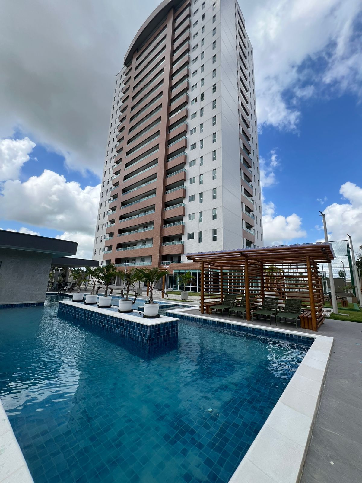 Apartamento com 3 Quartos à Venda, 77 m² em Centro - Eusébio