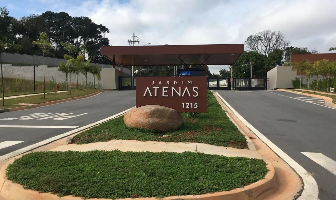 Terreno em Condomínio à Venda, 2 m²em Jardim Santa Teresa - Jundiaí