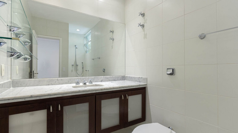 Imagem Apartamento com 2 Quartos à Venda, 64 m² em Ipanema - Rio de Janeiro