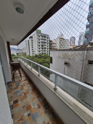 Imagem Apartamento com 2 Quartos à Venda, 72 m² em José Menino - Santos
