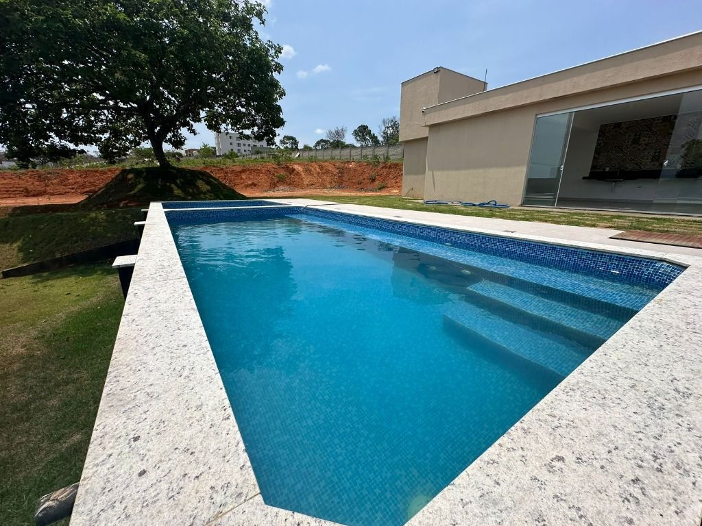 Imagem Casa de Condomínio com 4 Quartos à Venda, 200 m² em - Imagem Casa de Condomínio com 4 Quartos à Venda, 200 m² em -