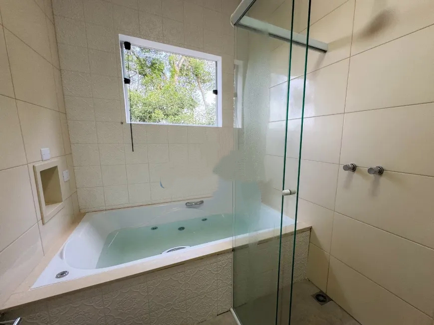 Imagem Casa de Condomínio com 3 Quartos à Venda, 2 m²em Embu Colonial - Embu das Artes