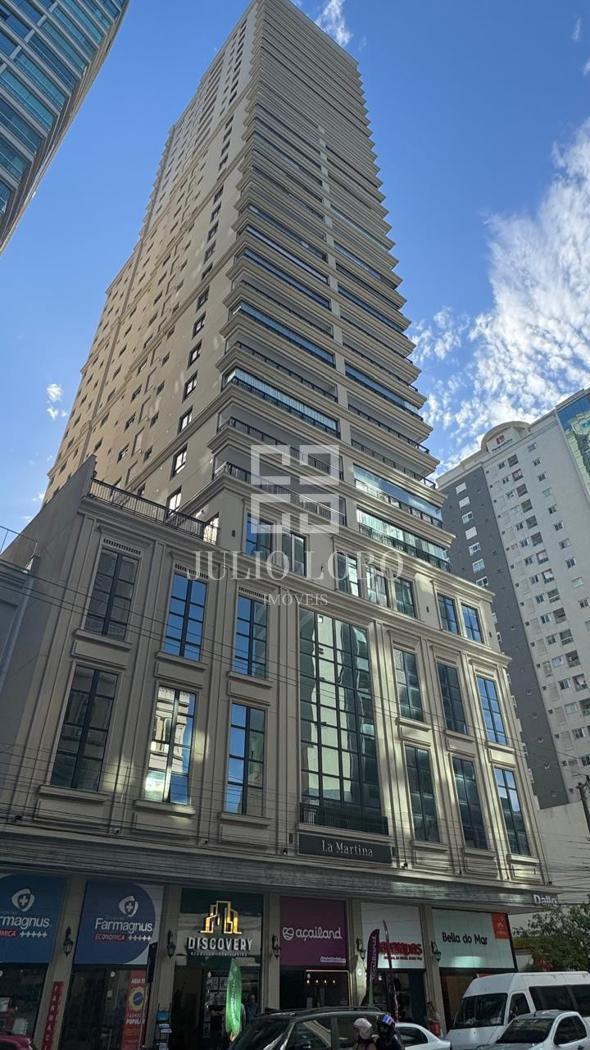 Imagem Apartamento com 4 Quartos à Venda, 225 m² em Meia Praia  - Itapema