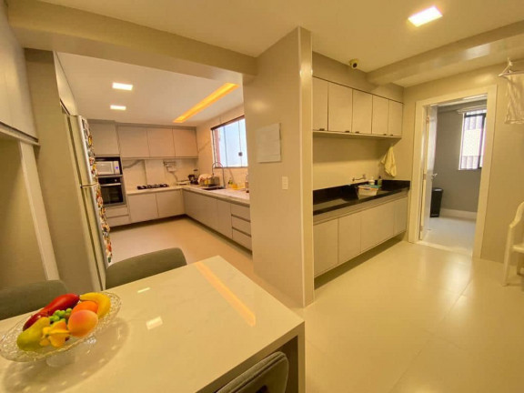 Imagem Apartamento com 4 Quartos à Venda, 217 m² em Calhau - São Luís Imagem Apartamento com 4 Quartos à Venda, 217 m² em Calhau - São Luís