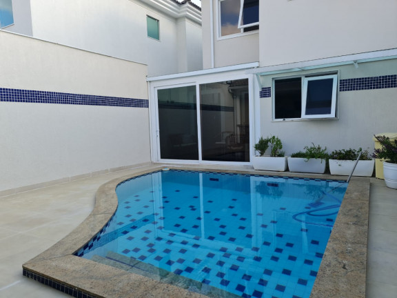 Imagem Casa com 3 Quartos à Venda, 220 m² em Camboinhas - Niterói Imagem Casa com 3 Quartos à Venda, 220 m² em Camboinhas - Niterói