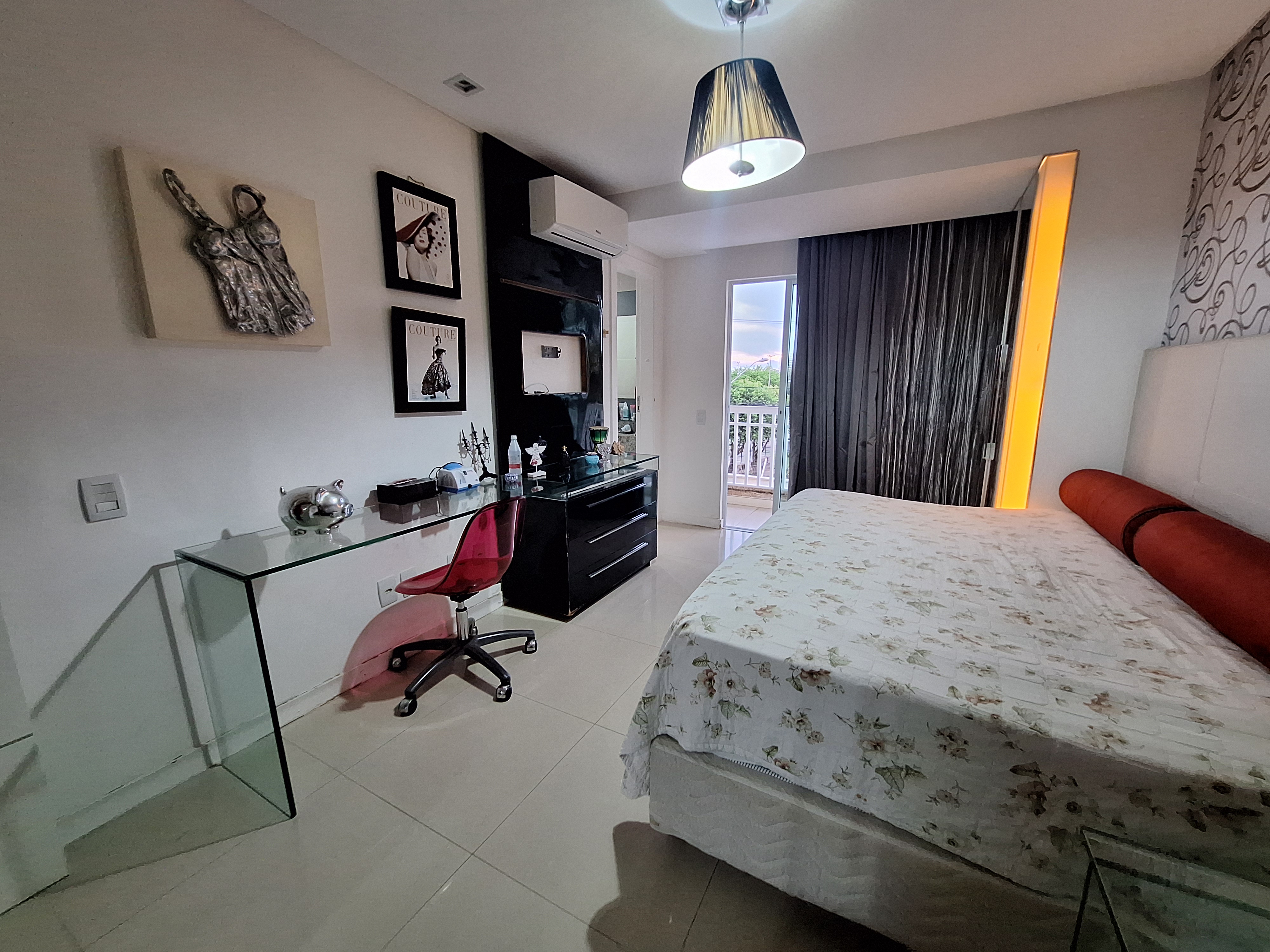 Imagem Casa de Condomínio com 4 Quartos à Venda, 242 m²em De Lourdes - Fortaleza