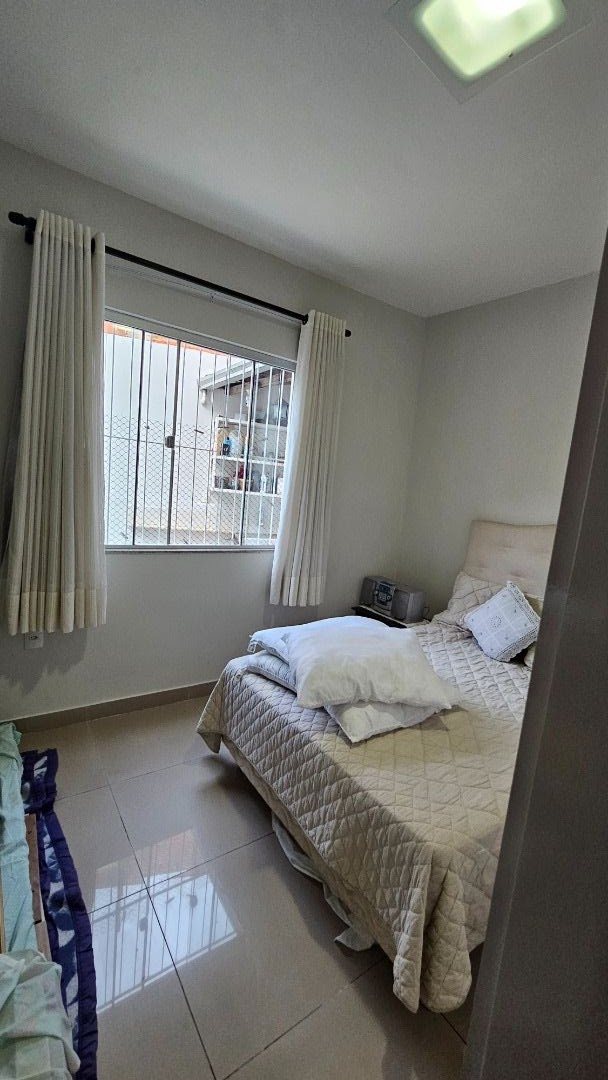 Imagem Casa com 2 Quartos à Venda, 95 m² em Santa Luzia - Juiz de Fora Imagem Casa com 2 Quartos à Venda, 95 m² em Santa Luzia - Juiz de Fora