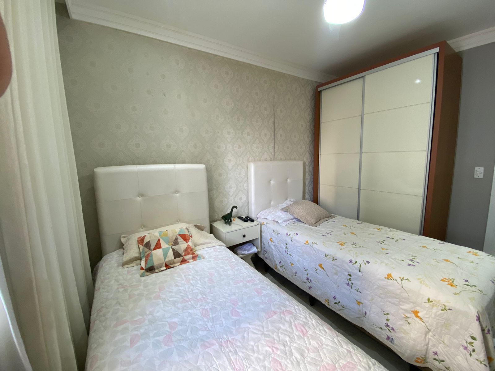 Imagem Apartamento com 3 Quartos à Venda, 120 m²em Praia do Morro - Guarapari Imagem Apartamento com 3 Quartos à Venda, 120 m²em Praia do Morro - Guarapari