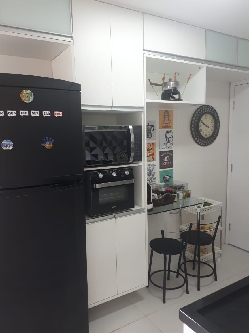 Imagem Apartamento com 3 Quartos à Venda, 95 m²em Costa Azul - Salvador