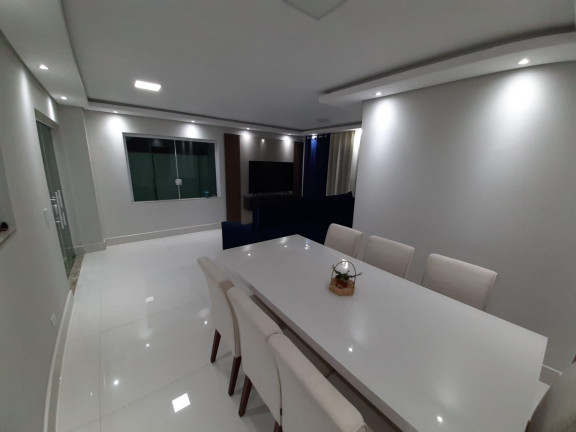 Imagem Sobrado com 3 Quartos à Venda, 400 m² em Villa Di Cesar - Mogi das Cruzes Imagem Sobrado com 3 Quartos à Venda, 400 m² em Villa Di Cesar - Mogi das Cruzes