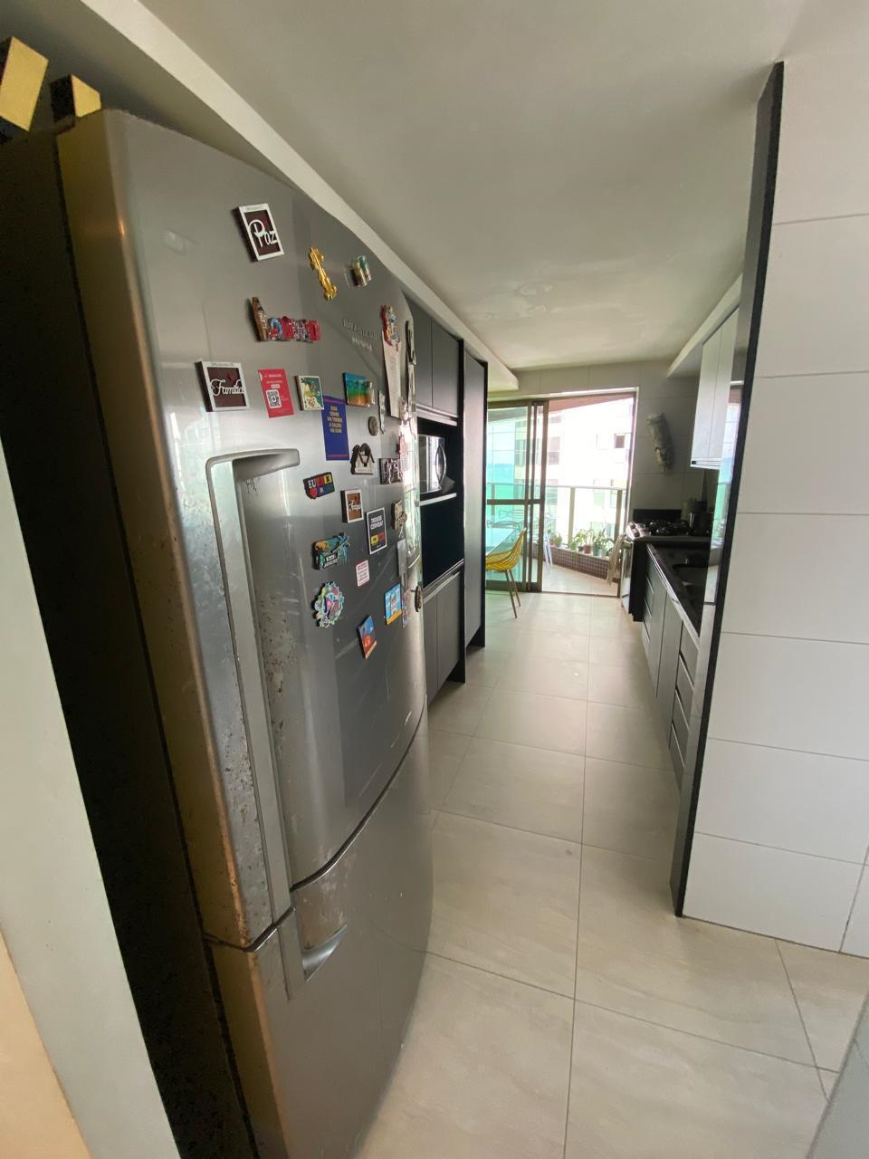 Imagem Apartamento com 4 Quartos à Venda, 200 m²em Pina - Recife