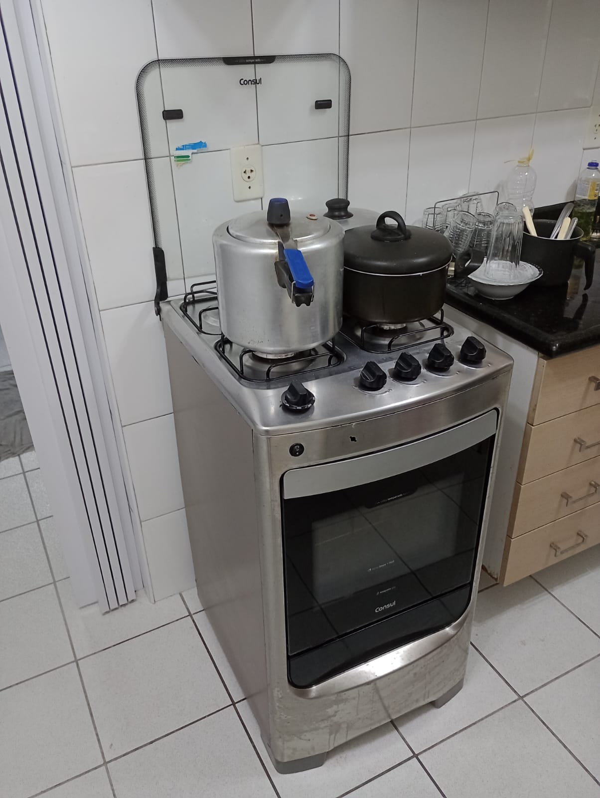 Imagem Apartamento com 3 Quartos para Alugar, 125 m² em Braga - Cabo Frio Imagem Apartamento com 3 Quartos para Alugar, 125 m² em Braga - Cabo Frio