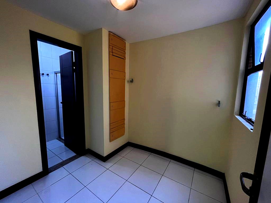 Imagem Apartamento com 4 Quartos à Venda, 266 m²em Nazaré - Belém