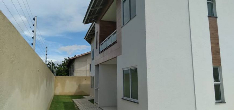 Apartamento com 2 Quartos à Venda, 52 m²em Sapiranga-Coité - Fortaleza