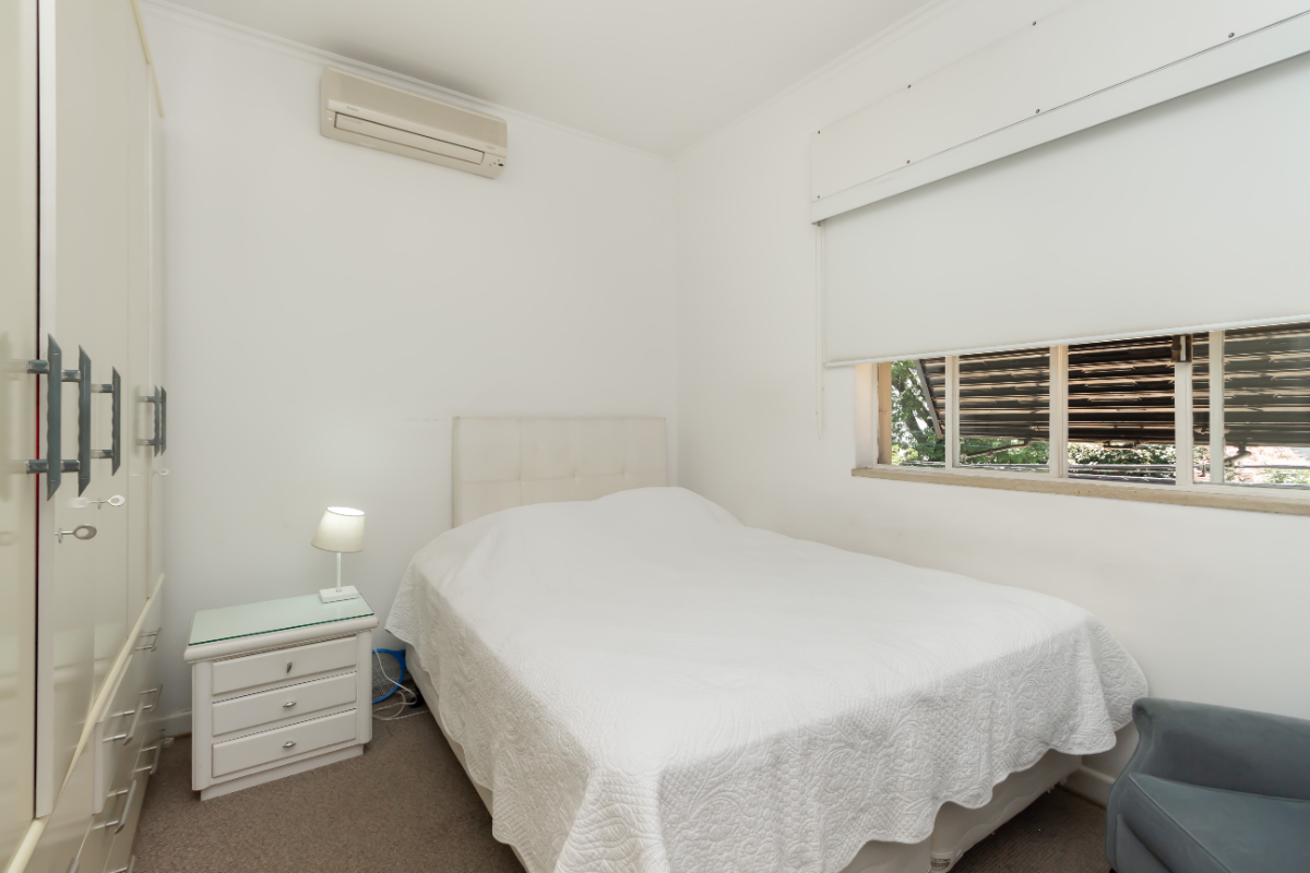 Imagem Casa com 4 Quartos à Venda, 300 m² em Jardim Paulistano - São Paulo Imagem Casa com 4 Quartos à Venda, 300 m² em Jardim Paulistano - São Paulo