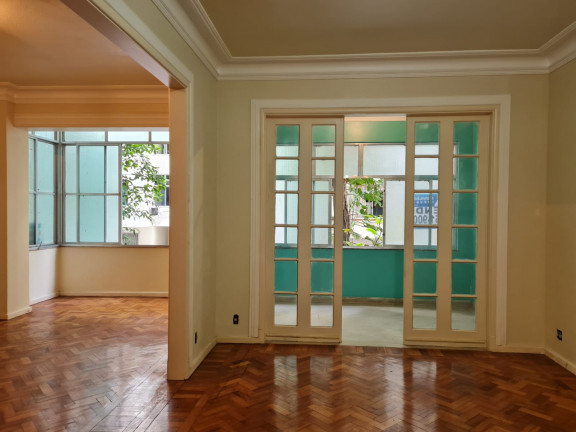 Imagem Apartamento com 2 Quartos à Venda, 121 m² em Leme - Rio de Janeiro Imagem Apartamento com 2 Quartos à Venda, 121 m² em Leme - Rio de Janeiro