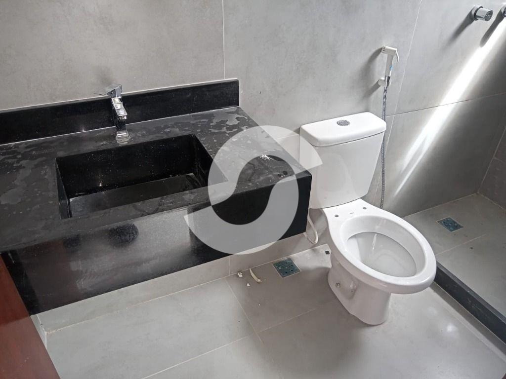 Imagem Casa com 4 Quartos à Venda, 209 m² em Itaipu - Niterói Imagem Casa com 4 Quartos à Venda, 209 m² em Itaipu - Niterói