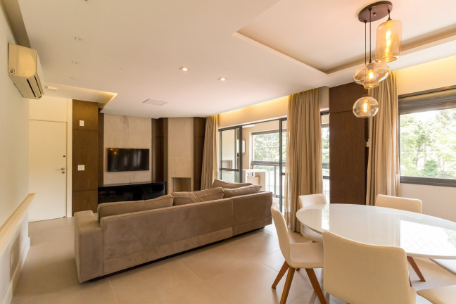 Imagem Apartamento com 3 Quartos à Venda, 125 m² em Hugo Lange - Curitiba Imagem Apartamento com 3 Quartos à Venda, 125 m² em Hugo Lange - Curitiba