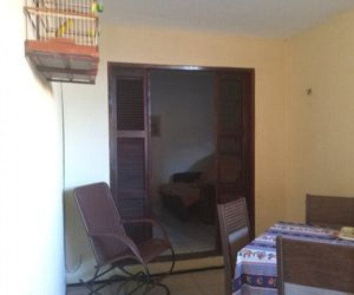Imagem Casa com 3 Quartos à Venda, em Itaperi - Fortaleza Imagem Casa com 3 Quartos à Venda, em Itaperi - Fortaleza