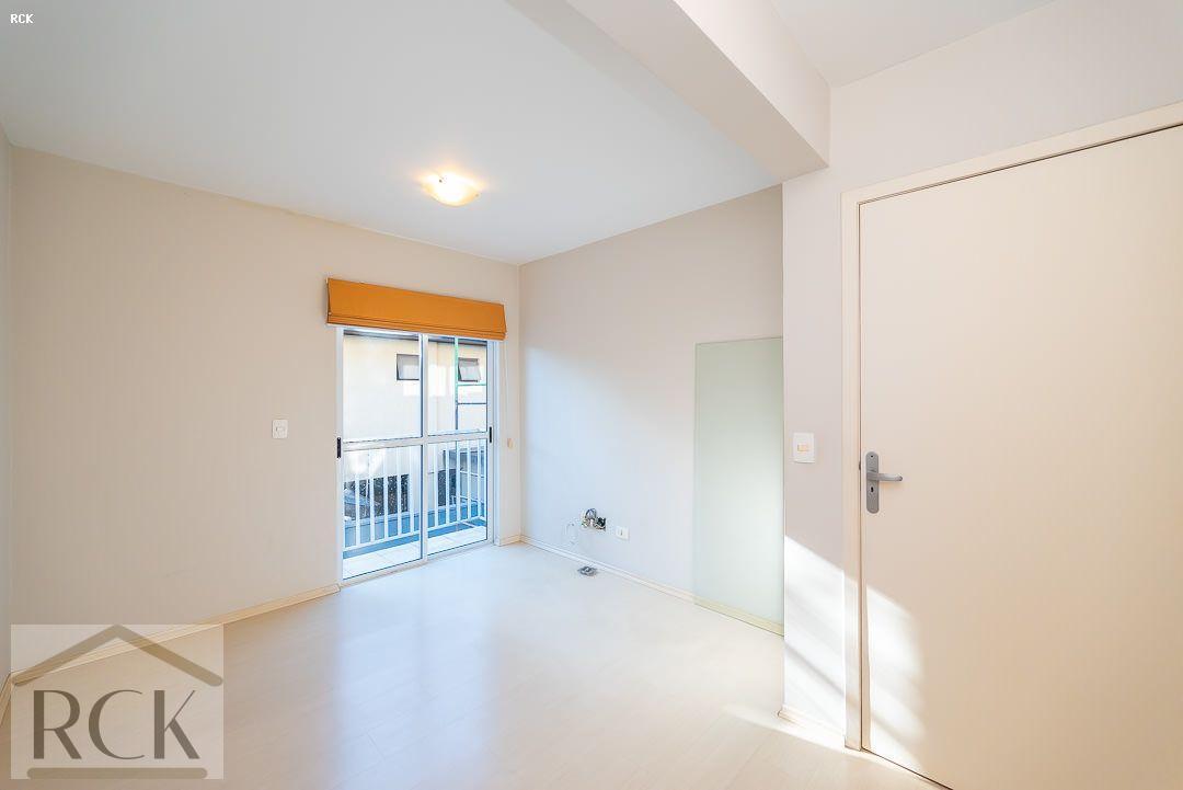 Imagem Sobrado com 3 Quartos à Venda, 162 m²em Uberaba - Curitiba Imagem Sobrado com 3 Quartos à Venda, 162 m²em Uberaba - Curitiba