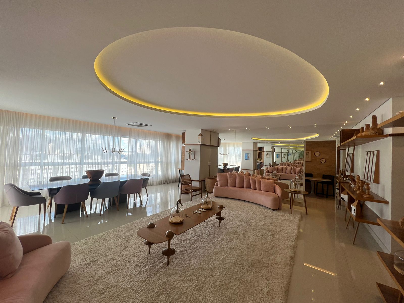 Imagem Apartamento com 3 Quartos à Venda, 178 m²em Setor Marista - Goiânia Imagem Apartamento com 3 Quartos à Venda, 178 m²em Setor Marista - Goiânia