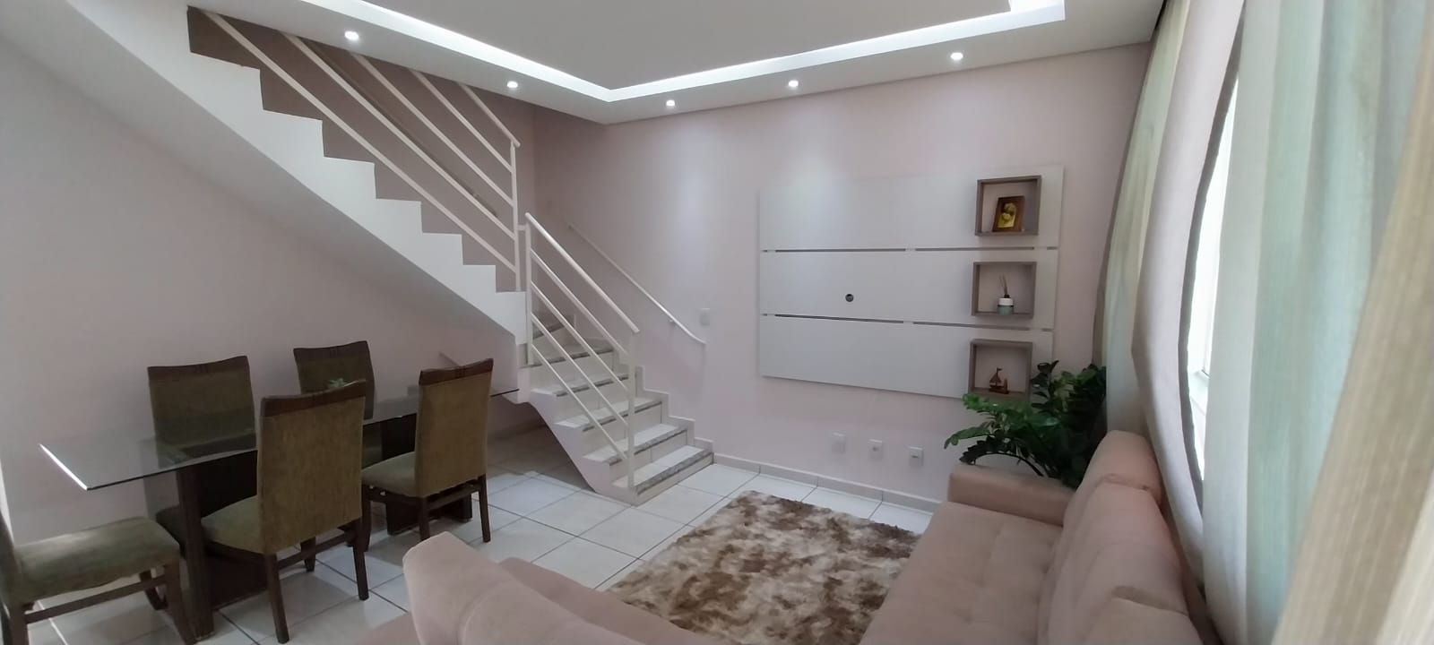 Imagem Casa com 2 Quartos à Venda, 98 m²em Bom Retiro - Betim Imagem Casa com 2 Quartos à Venda, 98 m²em Bom Retiro - Betim
