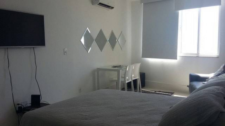 Imagem Apartamento com 1 Quarto à Venda, 40 m² em Copacabana - Rio de Janeiro Imagem Apartamento com 1 Quarto à Venda, 40 m² em Copacabana - Rio de Janeiro