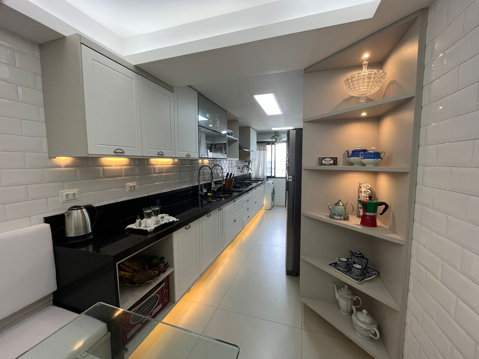 Imagem Apartamento com 4 Quartos à Venda, 207 m²em Candeias - Jaboatão doa guararapes Imagem Apartamento com 4 Quartos à Venda, 207 m²em Candeias - Jaboatão doa guararapes