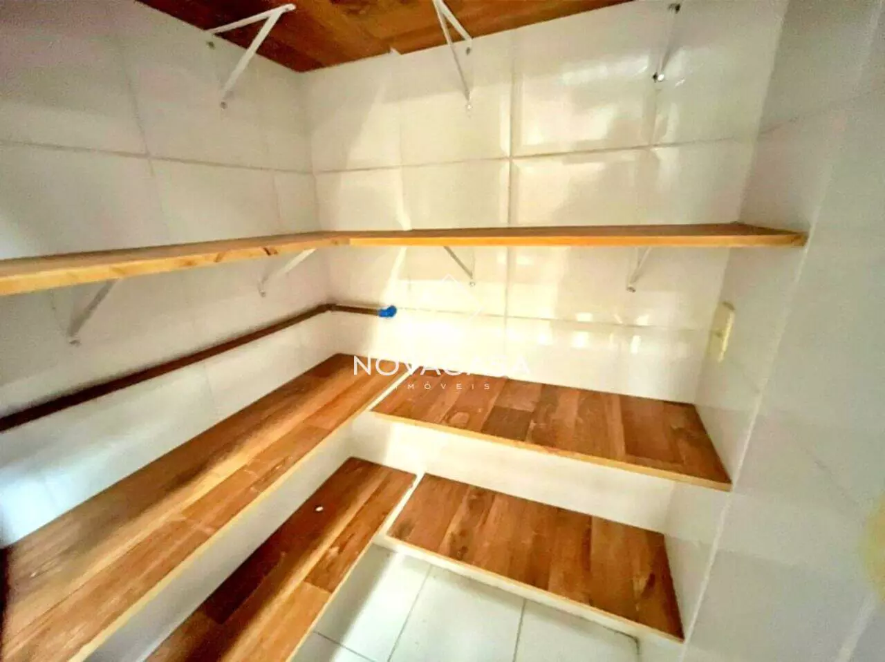 Imagem Casa com 3 Quartos à Venda, 85 m² em Heliópolis - Belo Horizonte Imagem Casa com 3 Quartos à Venda, 85 m² em Heliópolis - Belo Horizonte
