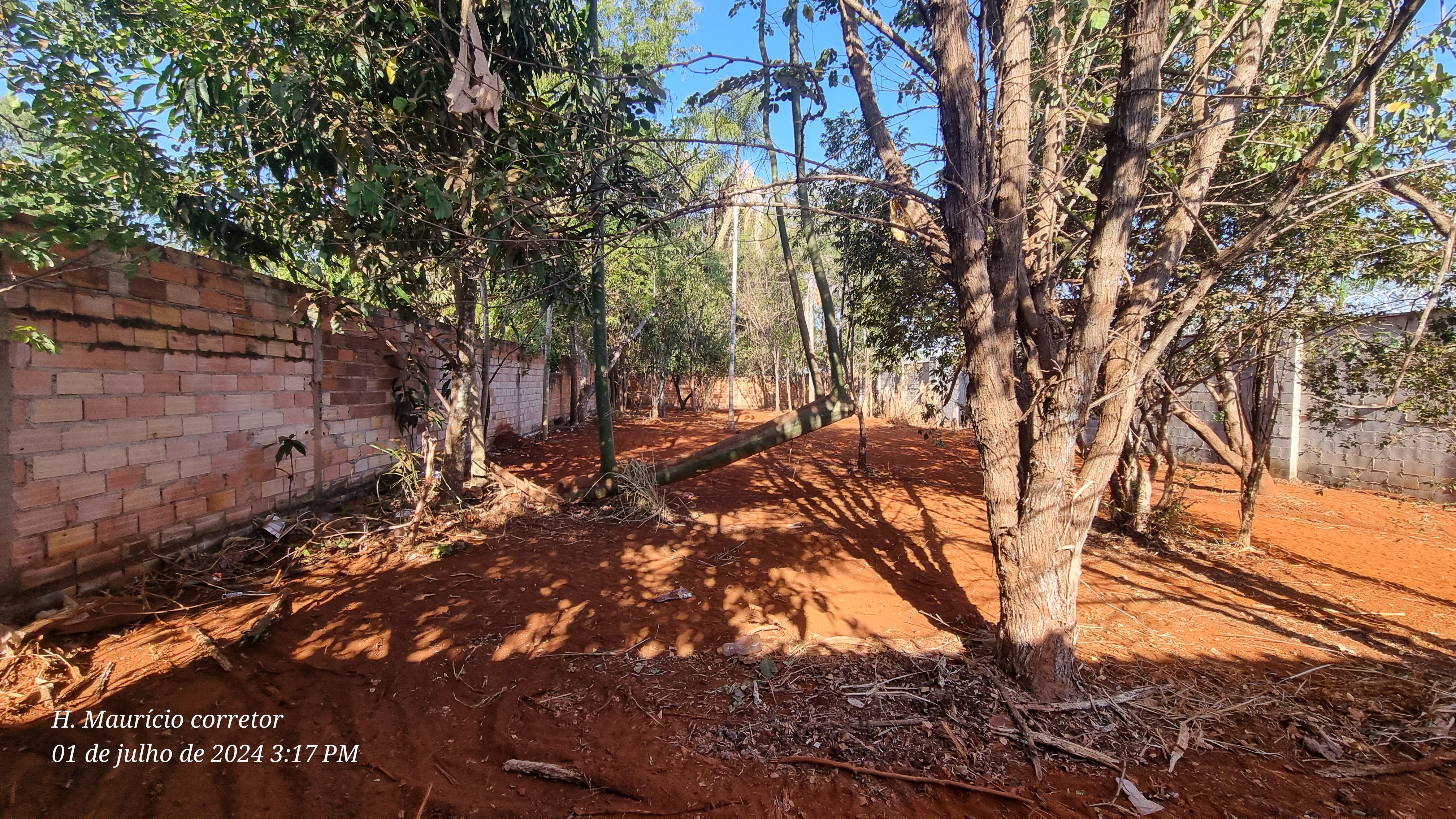 Imagem Terreno à Venda, 640 m²em Loteamento Vale Verde - Goiânia Imagem Terreno à Venda, 640 m²em Loteamento Vale Verde - Goiânia