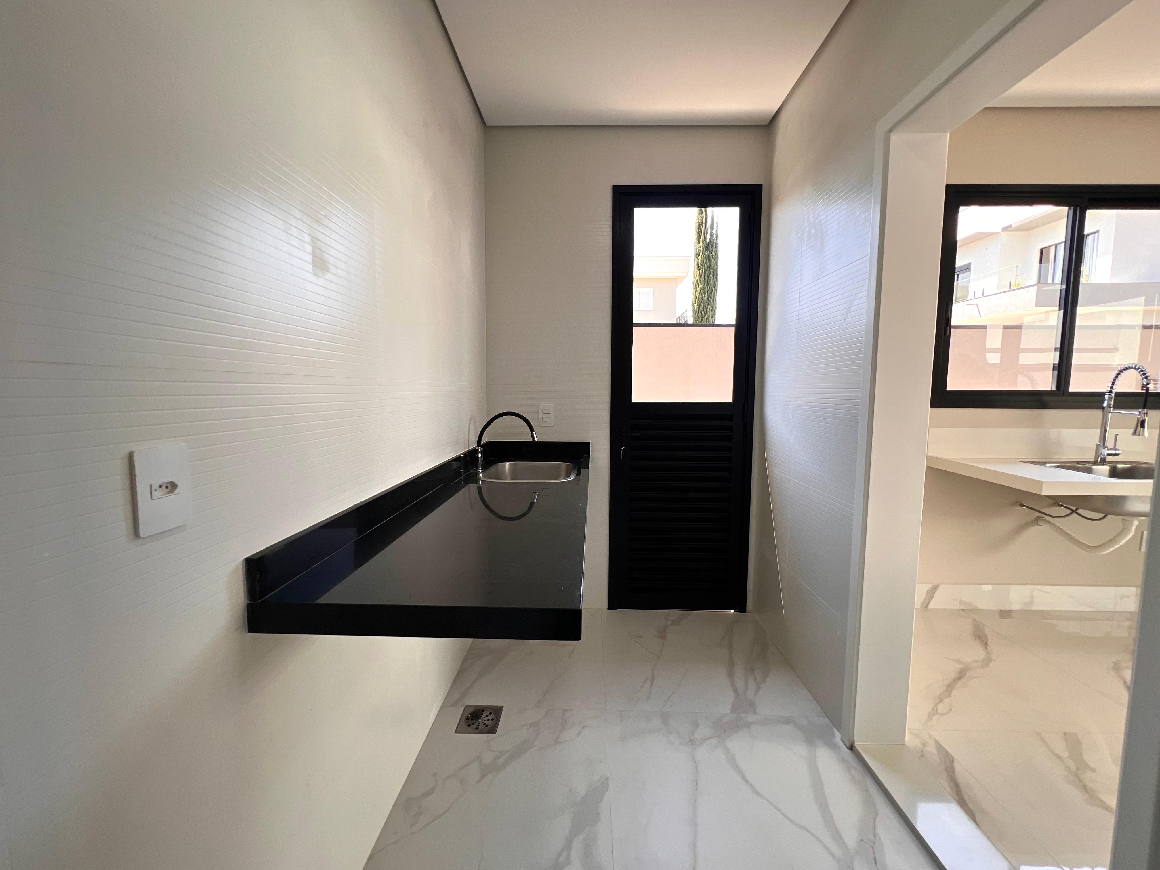 Imagem Casa de Condomínio com 4 Quartos à Venda, 220 m² em Jardim Ermida I - Jundiaí