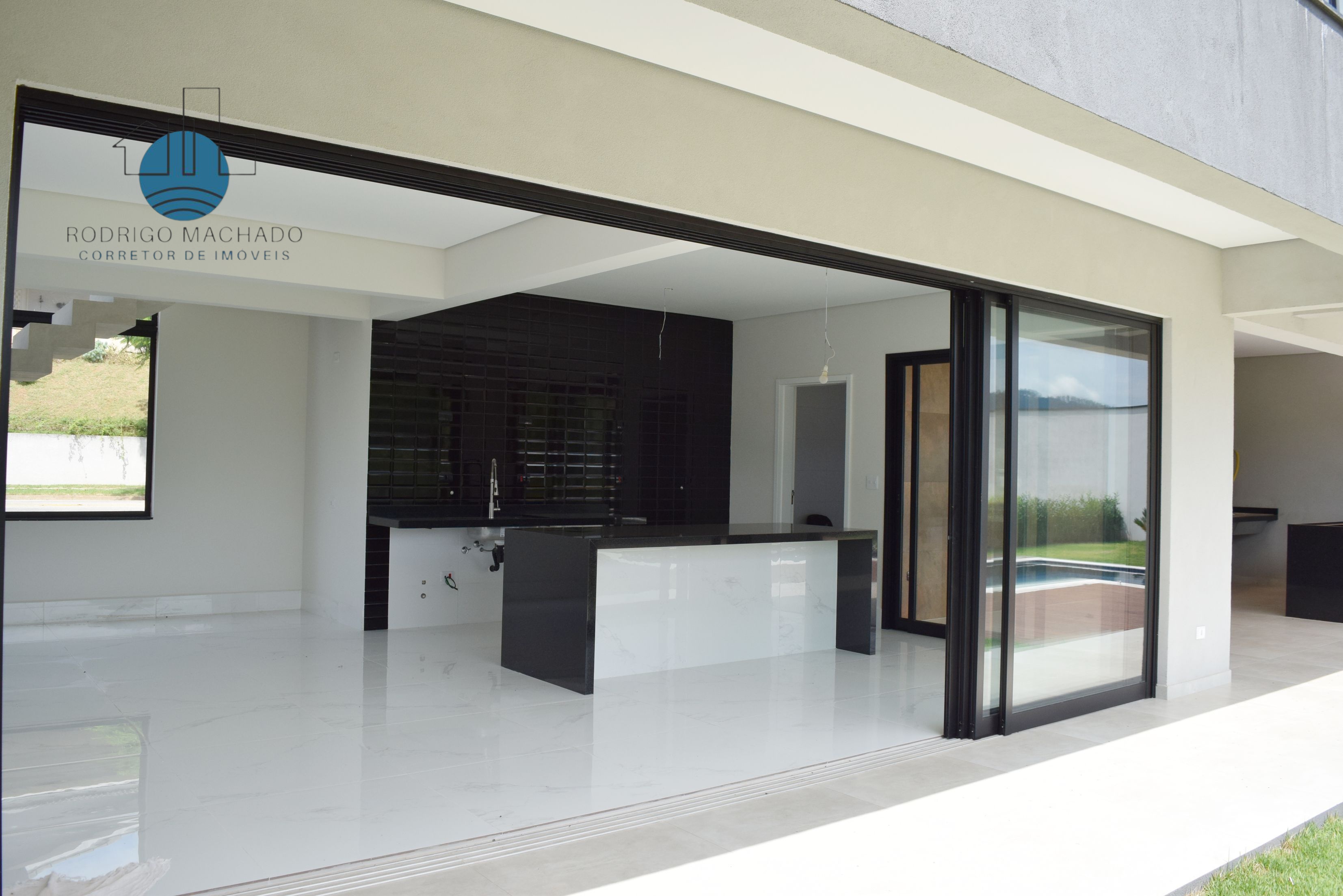 Imagem Sobrado com 4 Quartos à Venda, 345 m² em Condomínio Residencial Reserva Ecológica Atibaia - Atibaia Imagem Sobrado com 4 Quartos à Venda, 345 m² em Condomínio Residencial Reserva Ecológica Atibaia - Atibaia