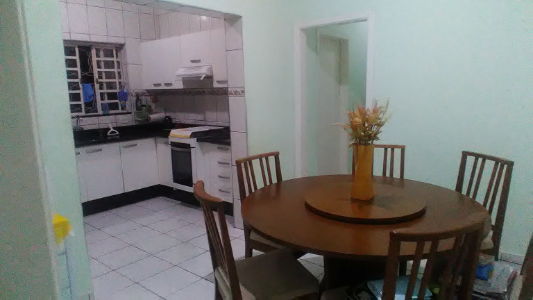 Casa com 2 Quartos à Venda ou Locação, 150 m²em Vila Aeroporto I - Campinas