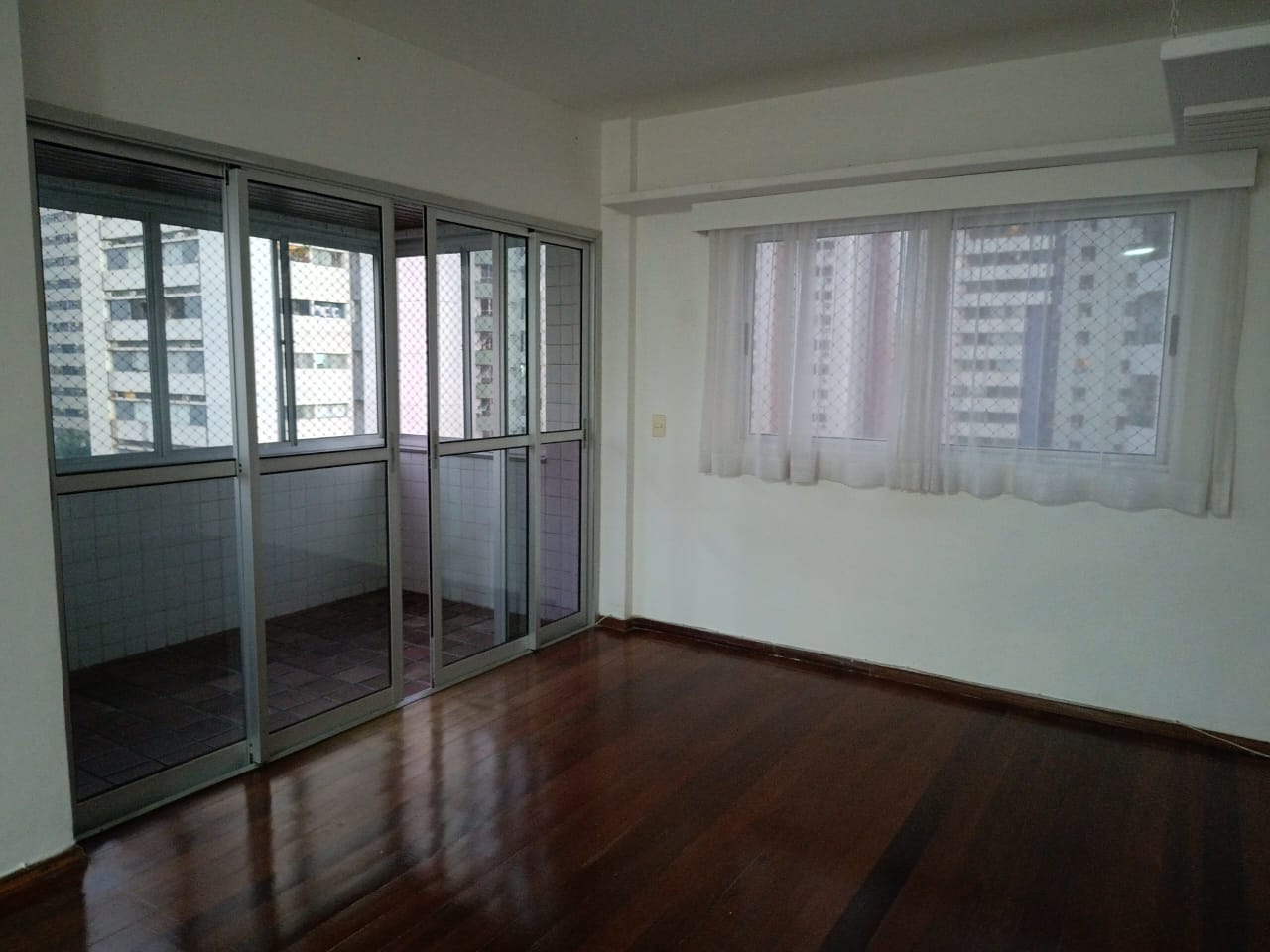 Imagem Apartamento com 3 Quartos à Venda, 126 m²em Piedade - Jaboatão dos Guararapes Imagem Apartamento com 3 Quartos à Venda, 126 m²em Piedade - Jaboatão dos Guararapes