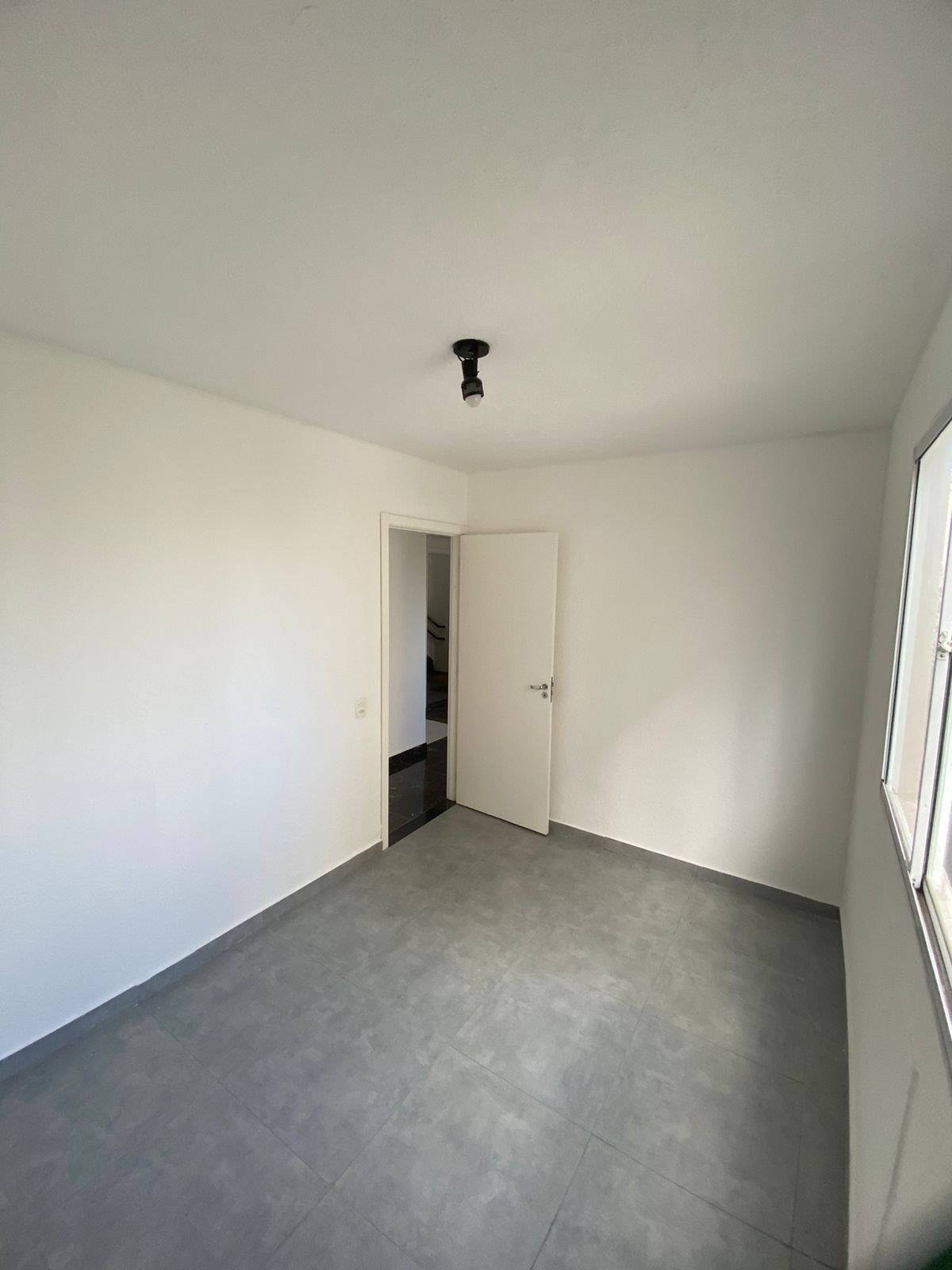 Imagem Apartamento com 2 Quartos à Venda, 45 m² em Bangu - Rio de Janeiro